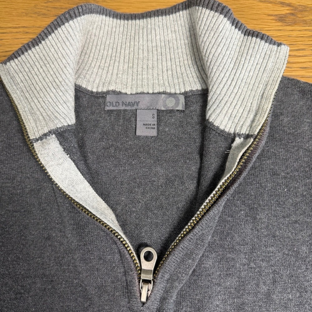 Old Navy Mens Small Gray Quarter Zip Mock Neck Pullover Sweater Heathered - Picture 4 of 6